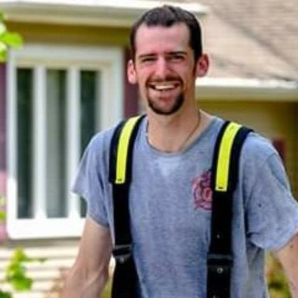 Meet your Posher, Andrew - Picture 1 of 1